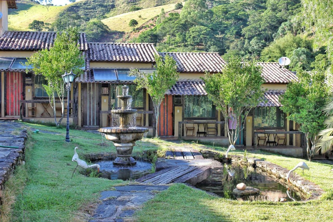 Pousada & Parada Olhos D'Agua Oliveira Fortes ภายนอก รูปภาพ