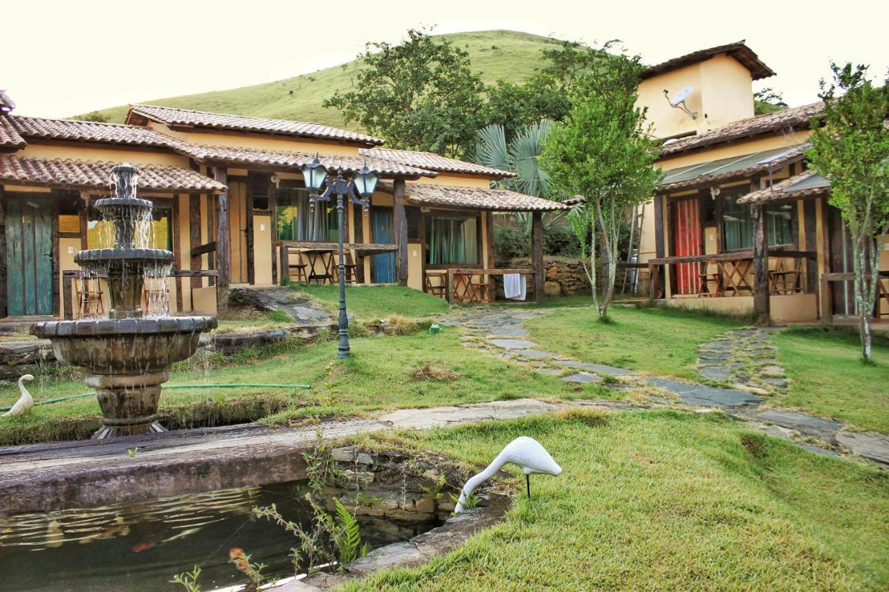 Pousada & Parada Olhos D'Agua Oliveira Fortes ภายนอก รูปภาพ